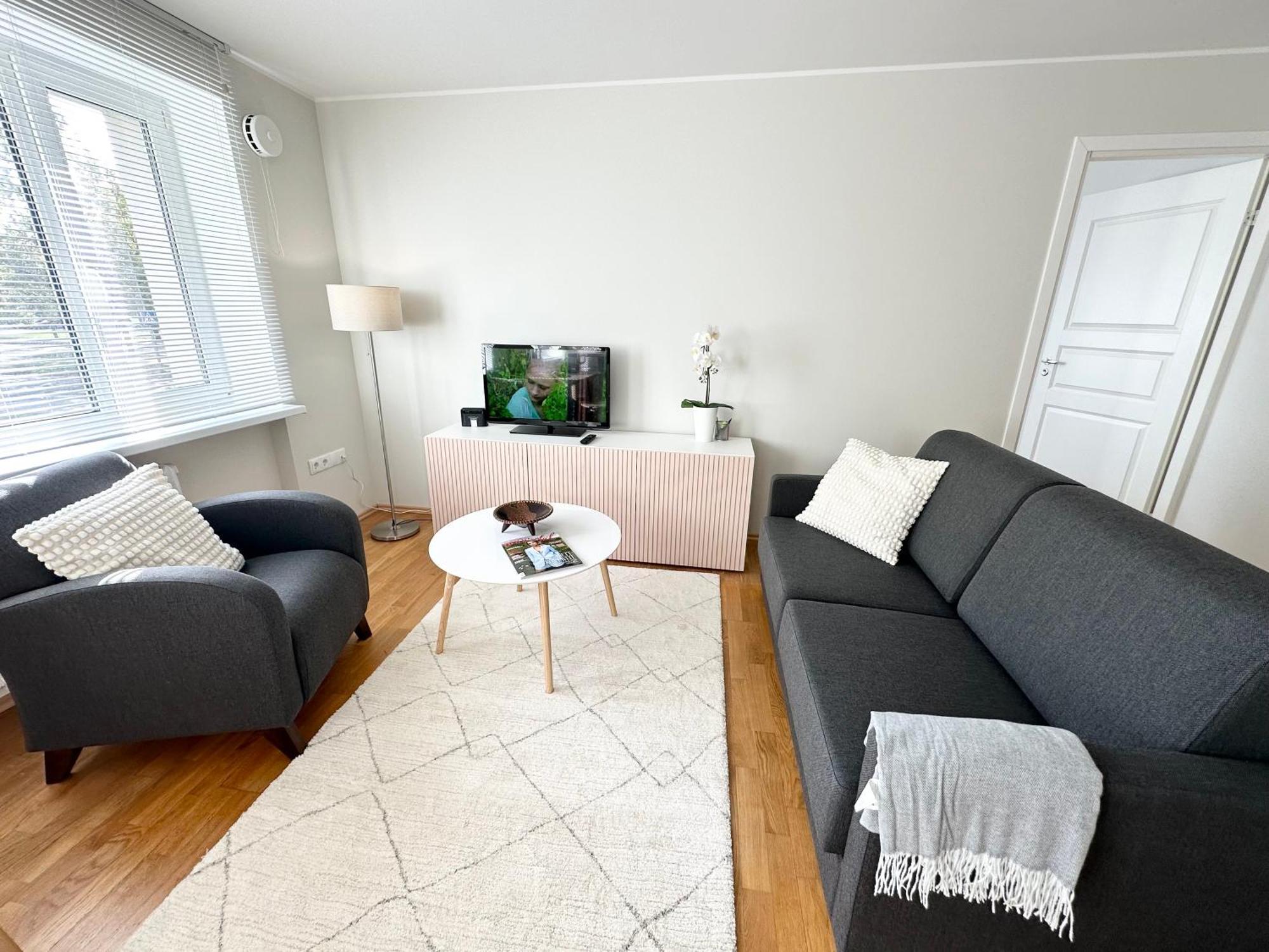 Lovely Beachfront Apartment In Paernu Экстерьер фото