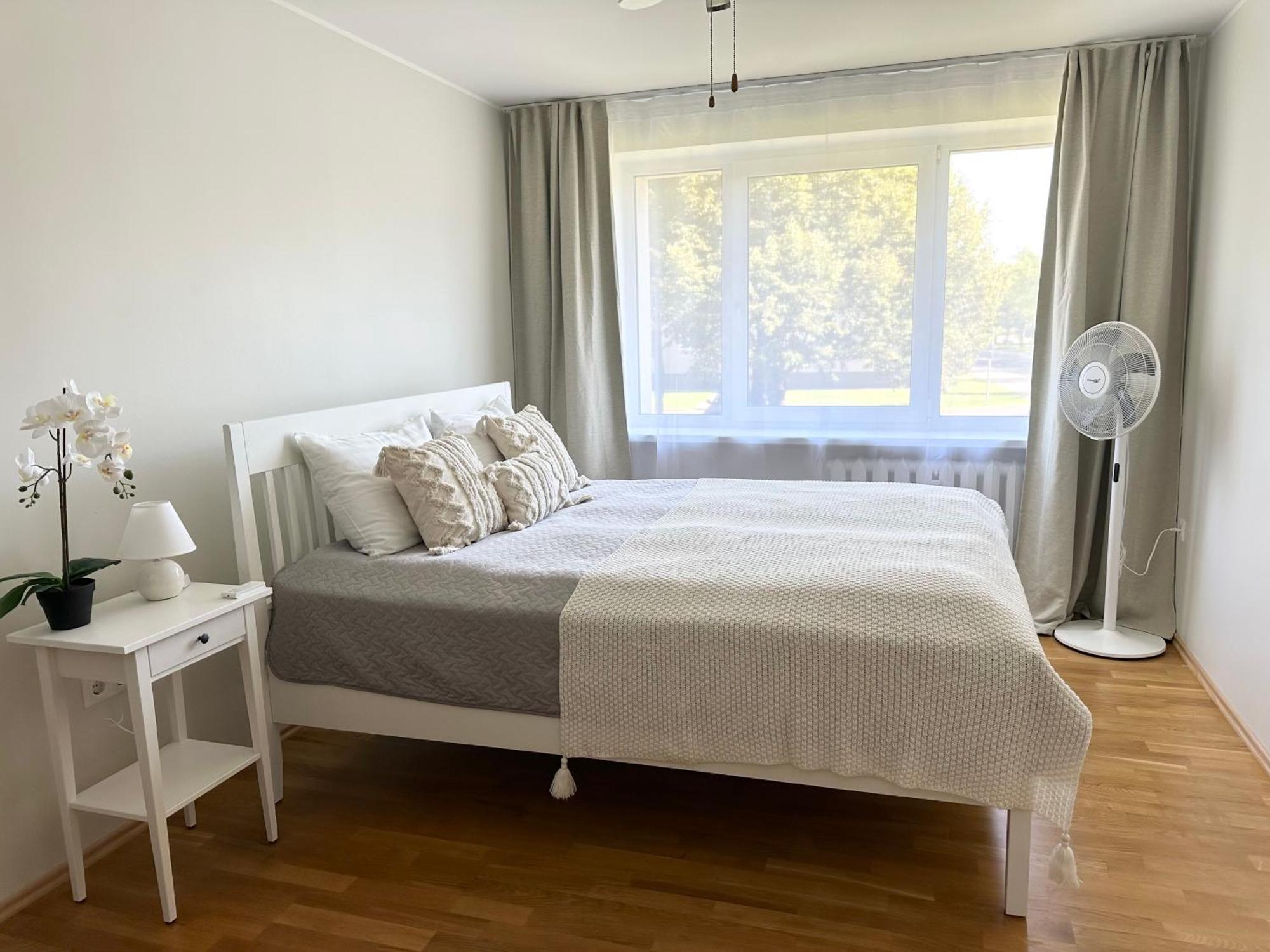 Lovely Beachfront Apartment In Paernu Экстерьер фото